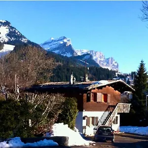 Appartement Dans, Les Carroz d'Arâches